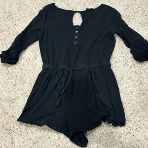 American Eagle Black Buttoned 3/4 Sleeve Romper size M